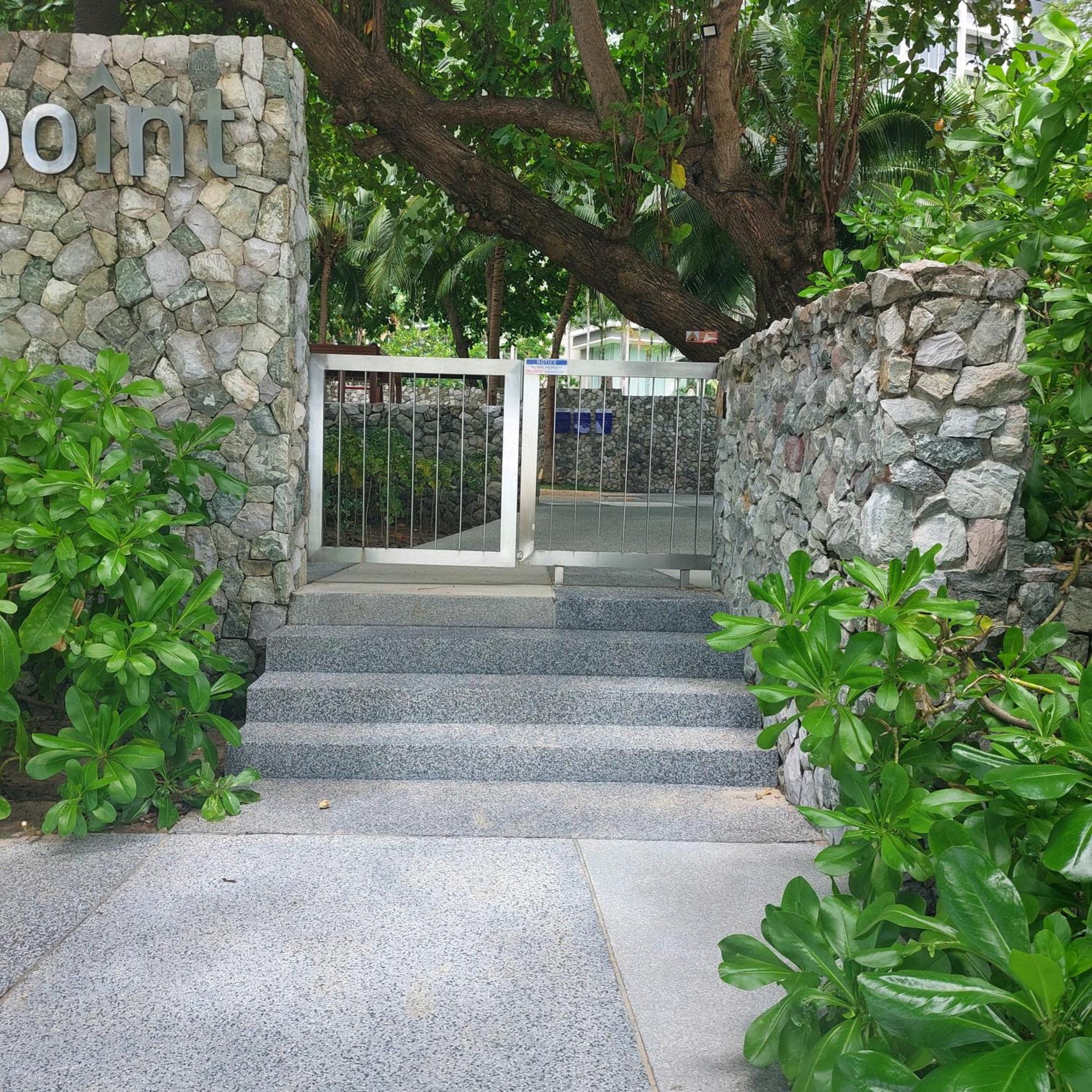 Sea View Apartment In Pattaya Luaran gambar