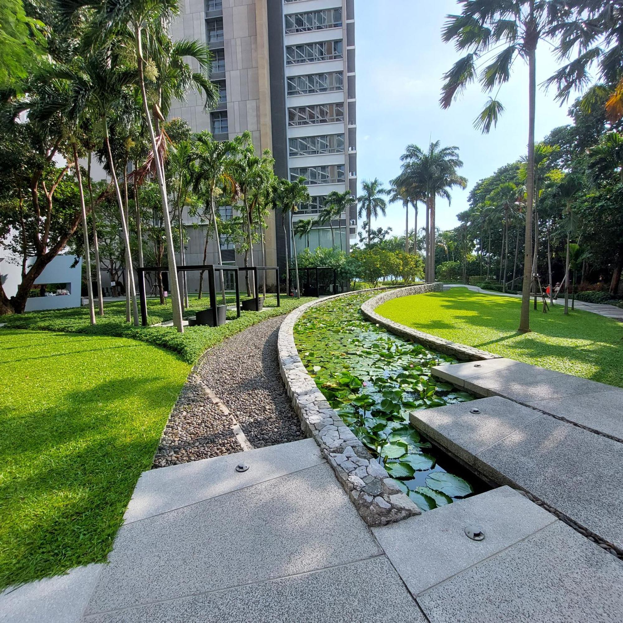 Sea View Apartment In Pattaya Luaran gambar