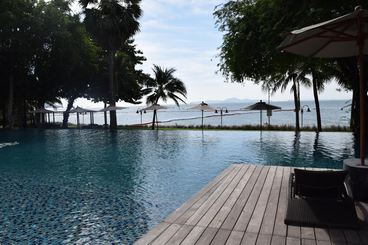 Sea View Apartment In Pattaya Luaran gambar
