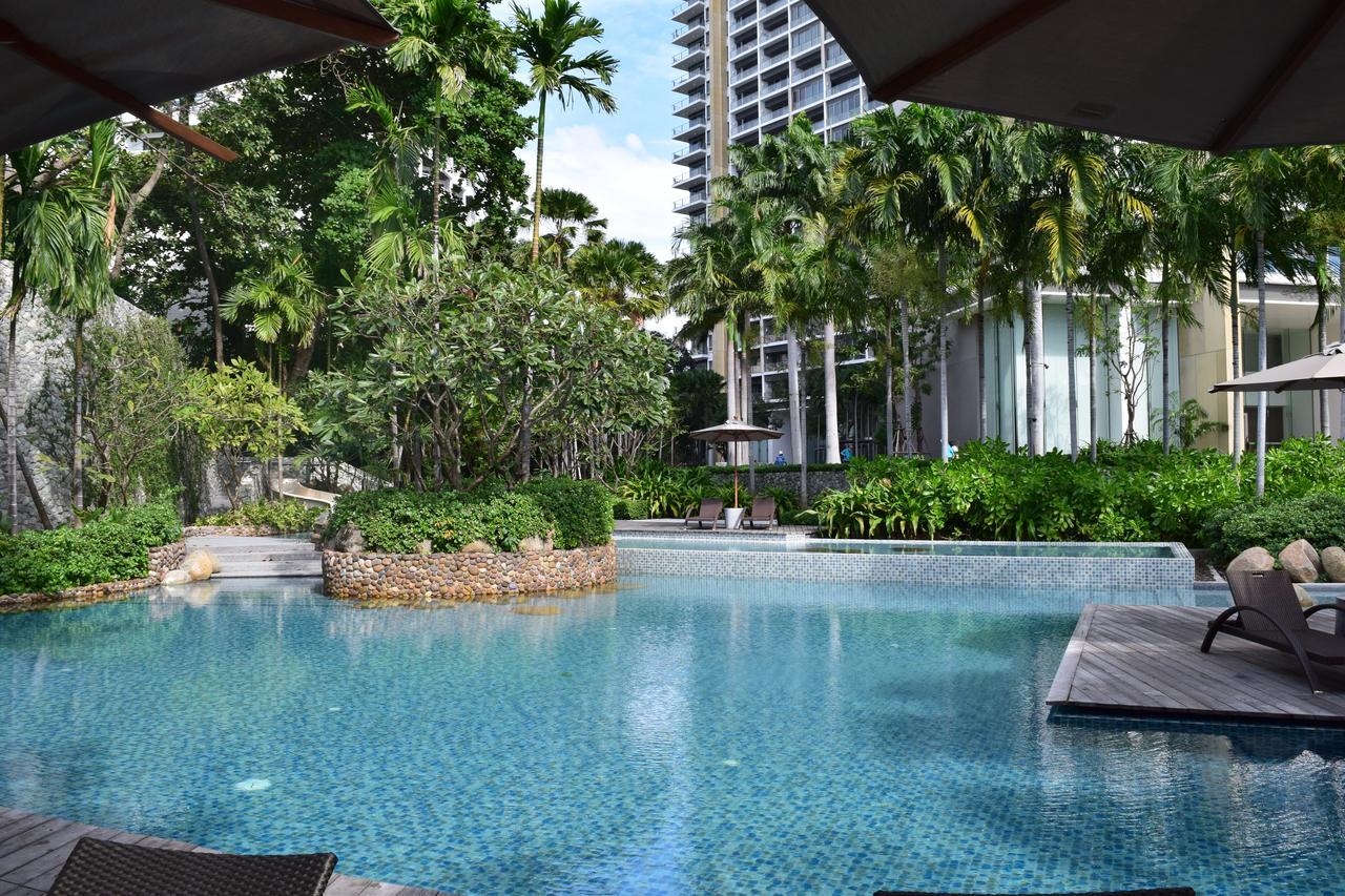 Sea View Apartment In Pattaya Luaran gambar