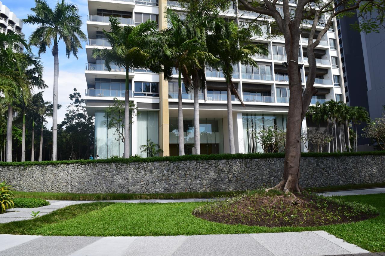 Sea View Apartment In Pattaya Luaran gambar